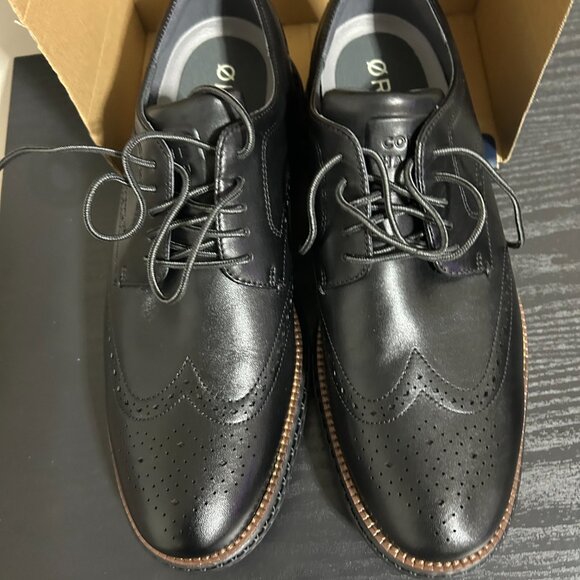 Cole Haan Mens Original Grand 2.0 Wingtip, 11.5, New - Picture 2 of 10
